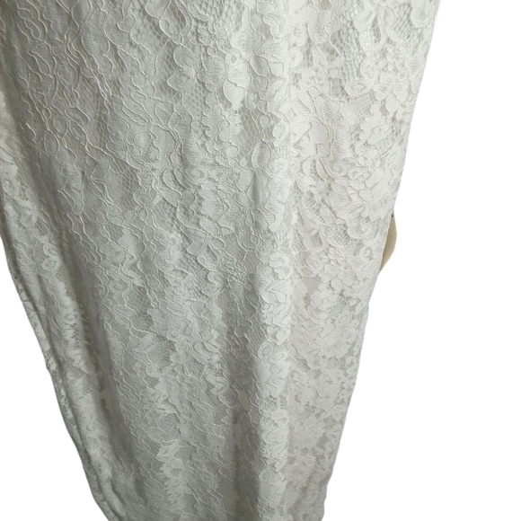 Lulu’s Women's White V Neck Scalloped Lace Zip Back Backless Halter Dress XL - Picture 4 of 9